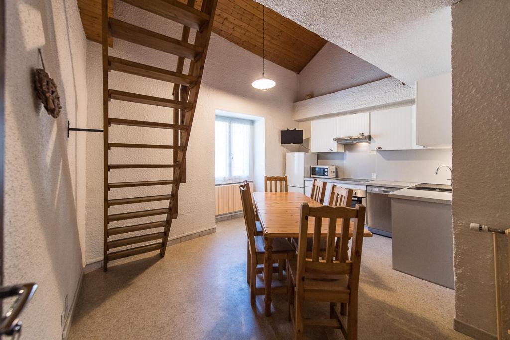 Les Bulles - Www Valcenis Net - Apartment ล็องส์เลอบูร์-มง-เซอนี ภายนอก รูปภาพ